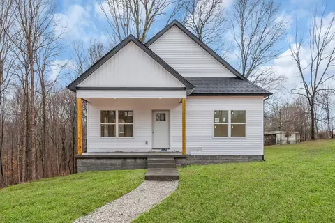 1170 Petty Rd, White Bluff, TN 37187