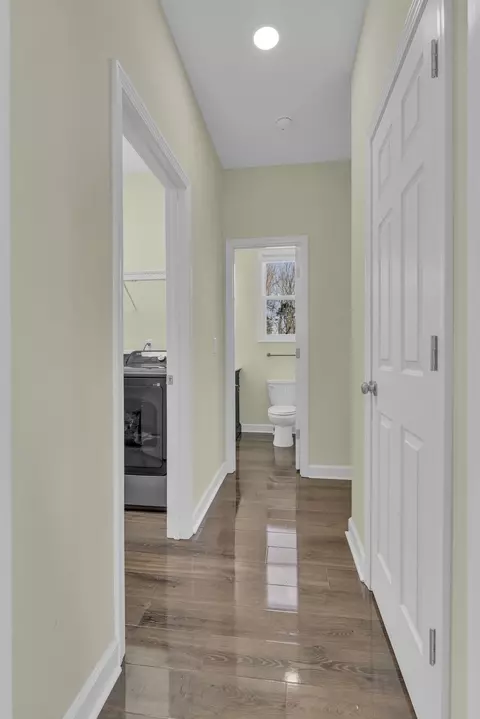 Entry Way - 897 Mount Vernon Rd, Bethpage, TN 37022 photo 1 of 2