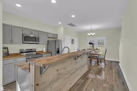 Kitchen - 897 Mount Vernon Rd, Bethpage, TN 37022 photo 1 of 5