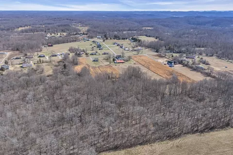 View/Area - 897 Mount Vernon Rd, Bethpage, TN 37022 photo 9 of 10