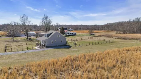 View/Area - 897 Mount Vernon Rd, Bethpage, TN 37022 photo 3 of 10