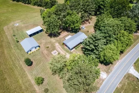 113 Revilo Rd, Leoma, TN 38468