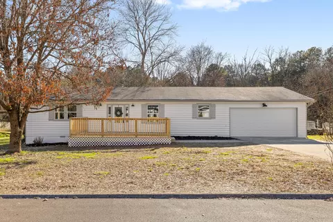 194 NW Winding Creek Cir, Cleveland, TN 37312