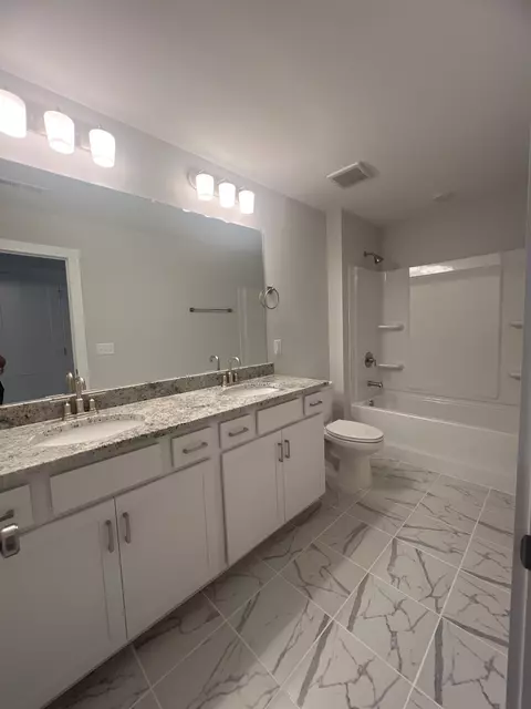 Bath - 105 Cavalvade Loop, Gallatin, TN 37066 photo 5 of 5