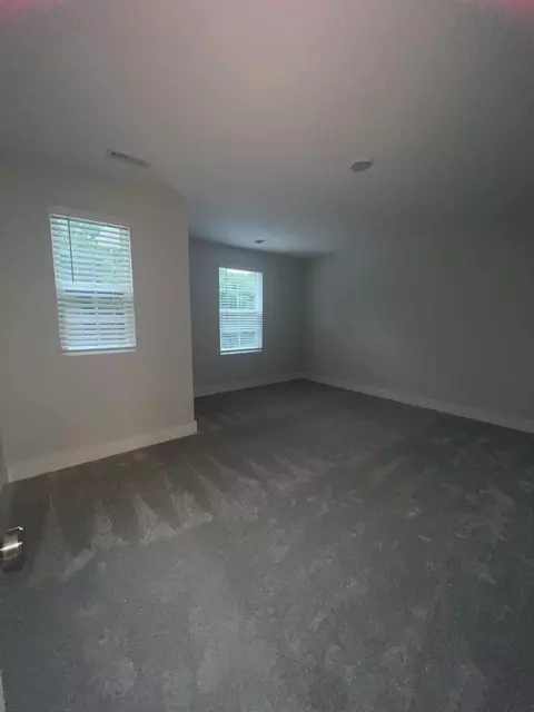Bedroom - 105 Cavalvade Loop, Gallatin, TN 37066 photo 2 of 4