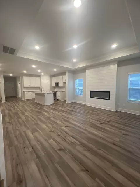 Living - 105 Cavalvade Loop, Gallatin, TN 37066 photo 1 of 1