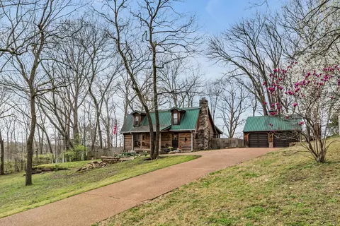 560 Weeping Elm Rd, Mount Juliet, TN 37122