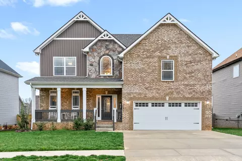 1592 Ellie Piper Cir, Clarksville, TN 37043