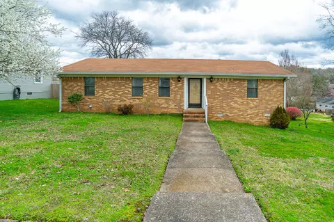 601 Hatcher Dr, Fayetteville, TN 37334