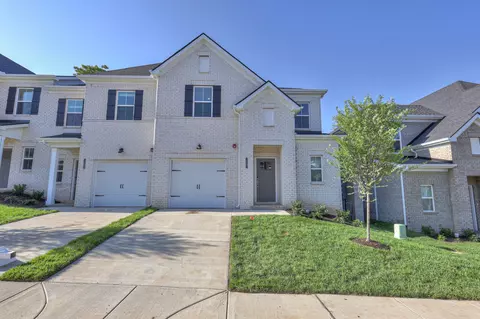 204 Douglas Bend Rd #1501, Gallatin, TN 37066