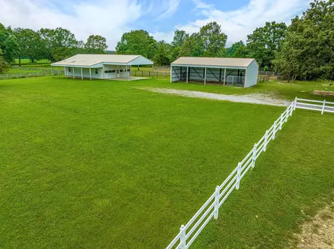 2385 Sylvia Rd, Dickson, TN 37055 photo 36