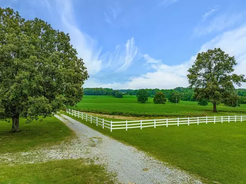 2385 Sylvia Rd, Dickson, TN 37055 photo 12