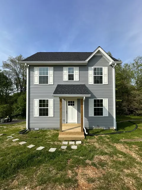 2924 Wixtown Rd, Westmoreland, TN 37186