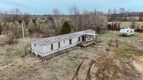 2613 Chambliss Rd, Pleasant View, TN 37146
