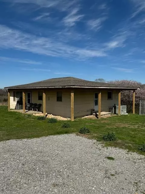 71 Bassham Rd, Five Points, TN 38457