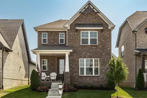 1015 Paddock Park Cir, Gallatin, TN 37066