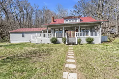 1155 Stayton Rd, Cumberland Furnace, TN 37051