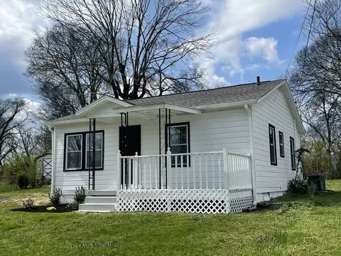 1000 Dalton St, Columbia, TN 38401
