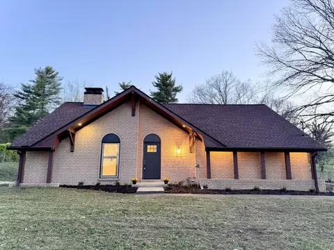 2017 Hickory Hill Ln, Hermitage, TN 37076