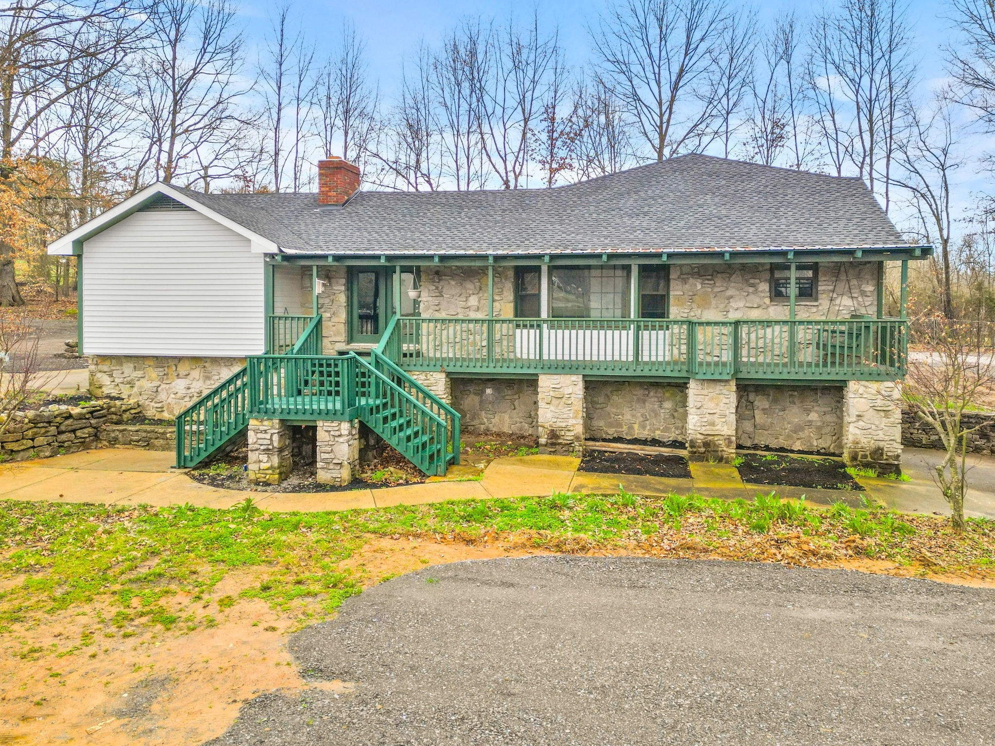 8351 Horseshoe Rd  