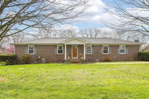 202 Lucas Rd, Shelbyville, TN 37160
