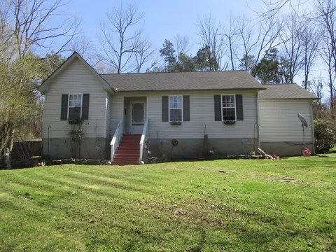 4 Colby Ln, Gordonsville, TN 38563