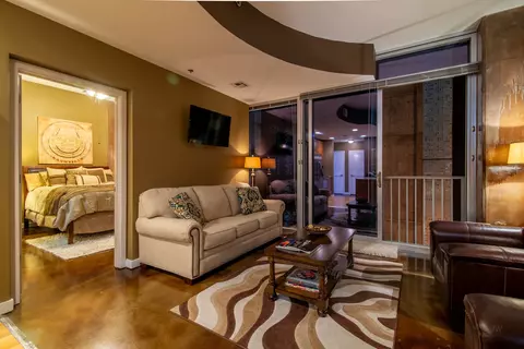 301 Demonbreun St #610, Nashville, TN 37201