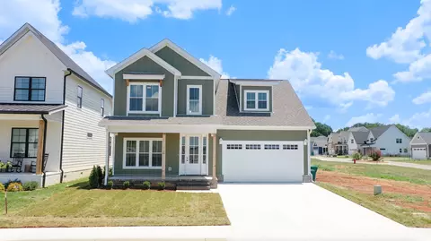 16 Suntan Ct, Winchester, TN 37398