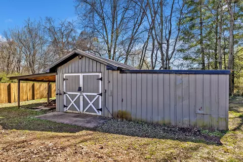 Exterior - 560 Foxfire Ct, Murfreesboro, TN 37129 photo 13 of 14
