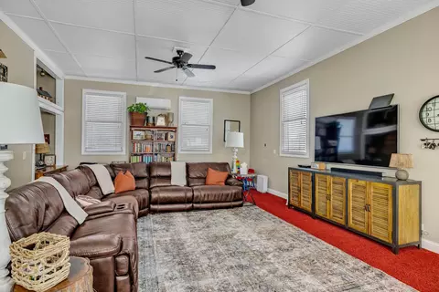 Living - 560 Foxfire Ct, Murfreesboro, TN 37129 photo 11 of 14