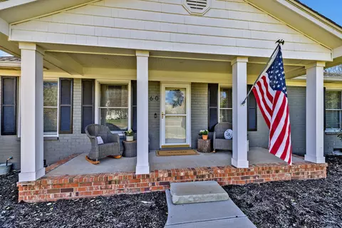 Exterior - 560 Foxfire Ct, Murfreesboro, TN 37129 photo 7 of 14