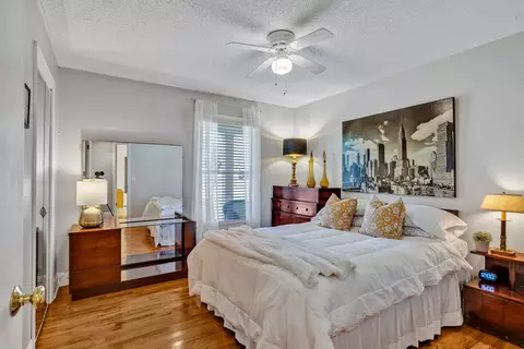 Bedroom - 560 Foxfire Ct, Murfreesboro, TN 37129 photo 8 of 10