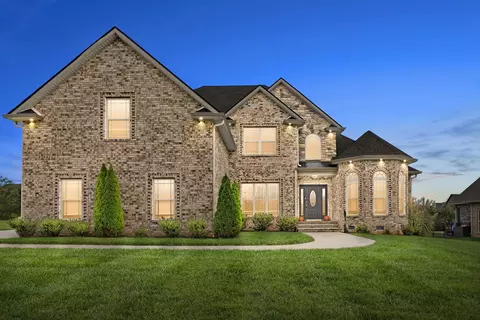 3021 Eliza Dr, Clarksville, TN 37043