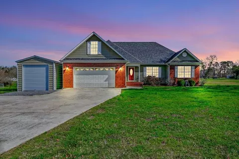 5517 Bunker Hill Rd, Birchwood, TN 37308