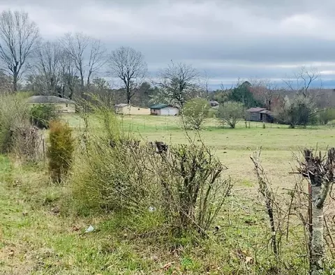 33 Ivey Rd, Trenton, GA 30752