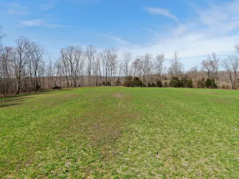 Exterior - 235 Rackley Rd, Goodspring, TN 38460 photo 5 of 15
