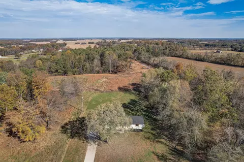 4459 Gunn Rd, Springfield, TN 37172 photo 3