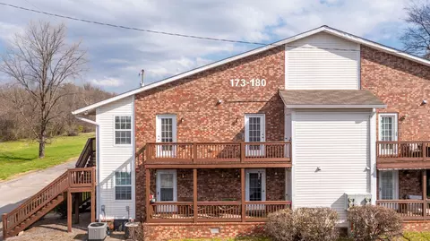 176 Brooke Castle Dr, Hermitage, TN 37076