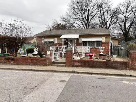 411 N Hawthorne St, Chattanooga, TN 37404