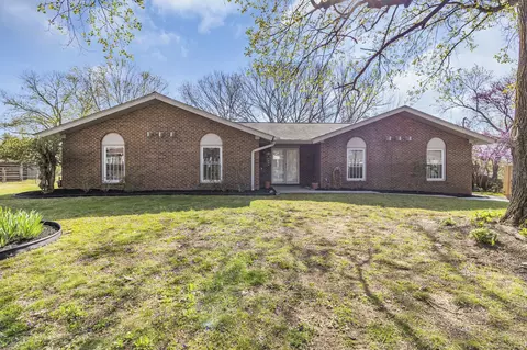 505 St Paul Dr, Hermitage, TN 37076