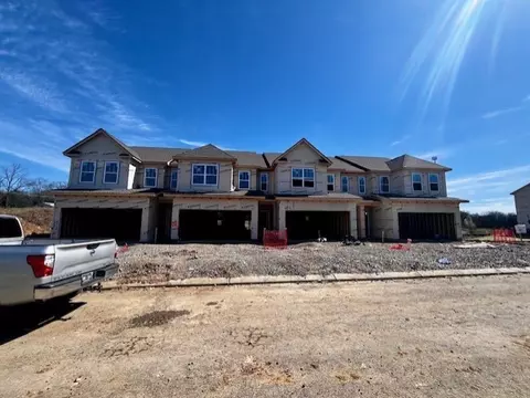 107 Rising Ln, Gallatin, TN 37066