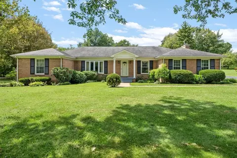 204 Marietta Dr, Hopkinsville, KY 42240