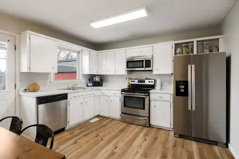 Kitchen - 461 Dyer Ridge Rd, Baxter, TN 38544 photo 1 of 3