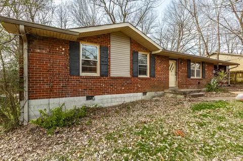 113 Evergreen Cir, Hendersonville, TN 37075
