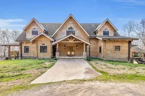 4933 Walden Rd, Greenbrier, TN 37073