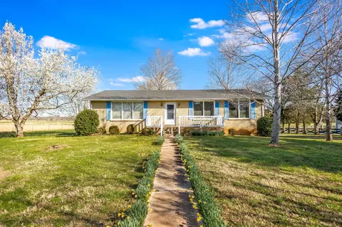2532 River Rd, Murfreesboro, TN 37129