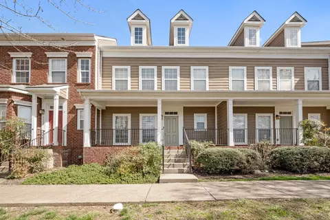 8670 Gauphin Pl, Nashville, TN 37211