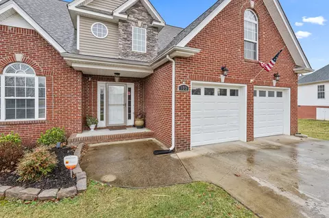 173 Betsy Way Dr, Pleasant View, TN 37146