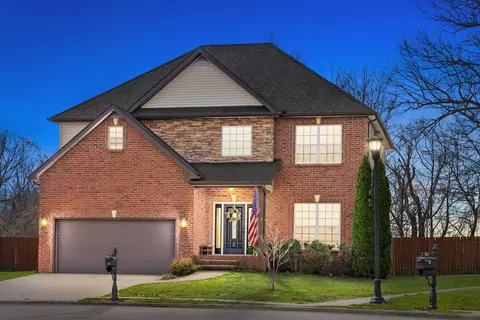1234 Allmon Dr, Clarksville, TN 37042