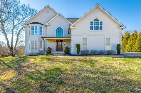 2213 Bay Pointe Dr, Hixson, TN 37343